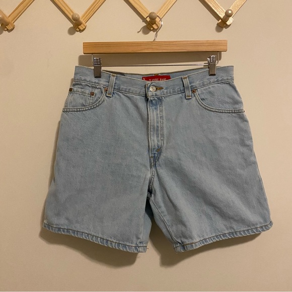 Levi's Pants - Levi’s Vintage Denim Shorts size 32